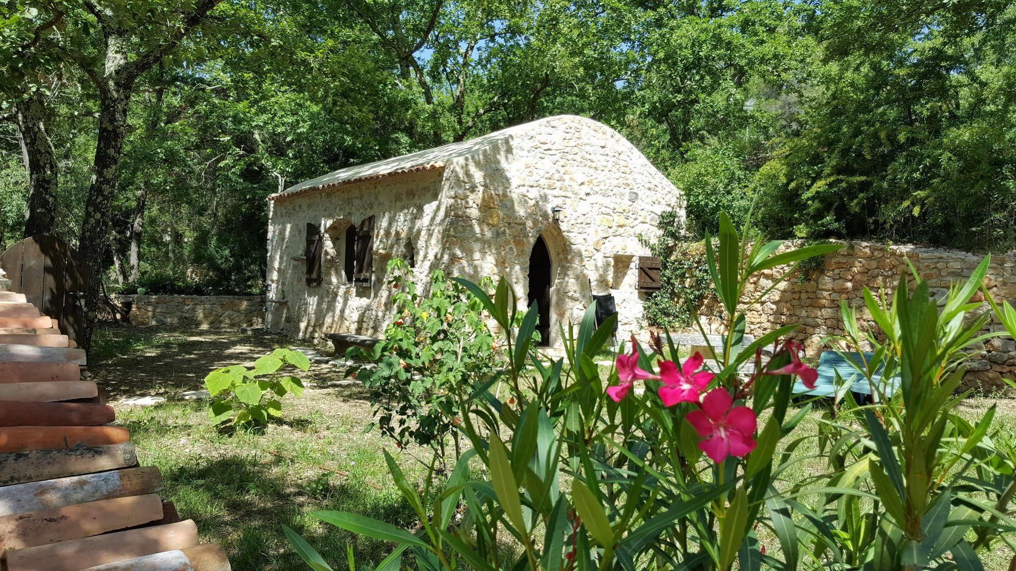 Le Donjon Des Combes Et Son Spa Fayence Dış mekan fotoğraf