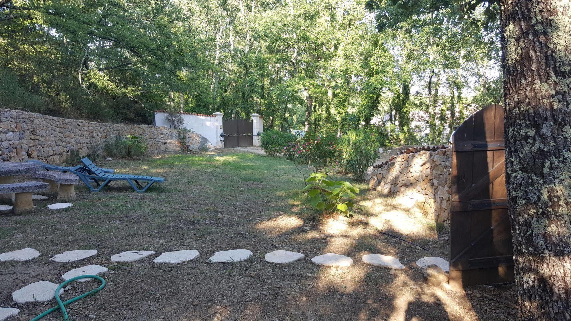 Le Donjon Des Combes Et Son Spa Fayence Dış mekan fotoğraf